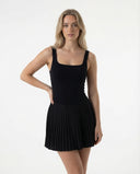 Zwarte tennisjurk met ronde rug